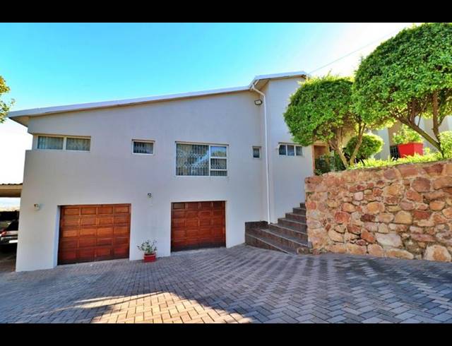 3 BEDROOM HOUSE FOR SALE IN SUNNYRIDGE